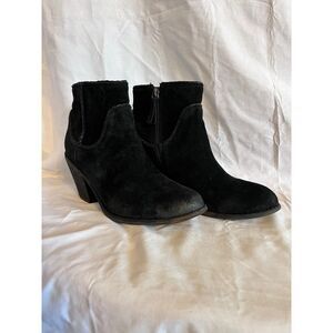 Sofft Womens Taylie Black‎ Suede Ankle Boot Bootie Braid Accent Side Zip Size 9